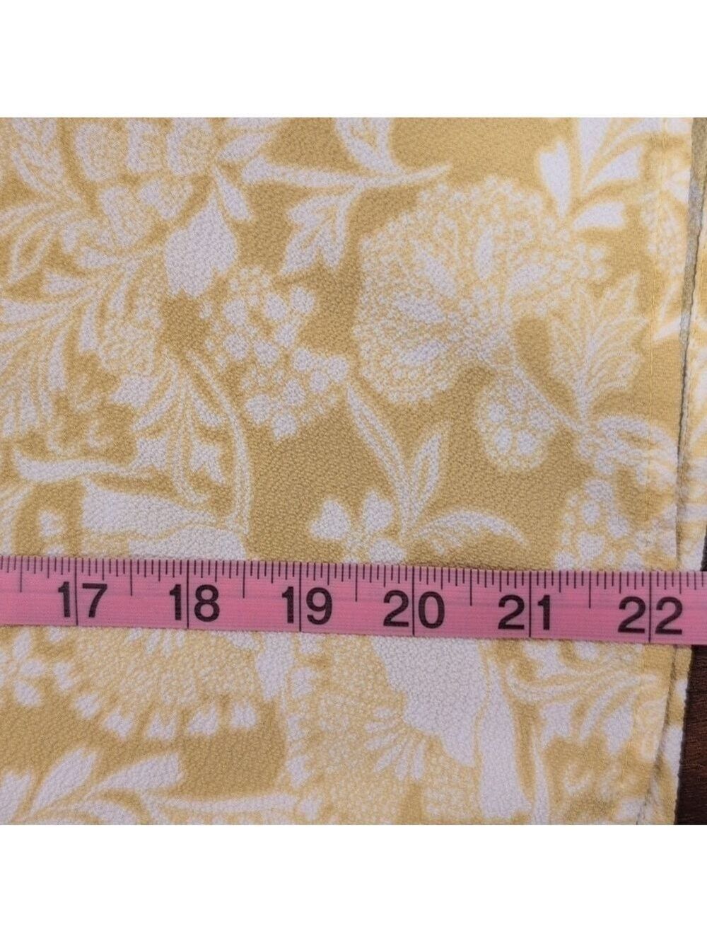Vince Camuto Blouse, size Small , Balloon reglan long sleeves,lemon yellow color - Picture 6 of 6